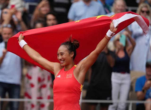 开云体育官网-郑钦文：我们的金牌和银牌是中国网球的巨大成功