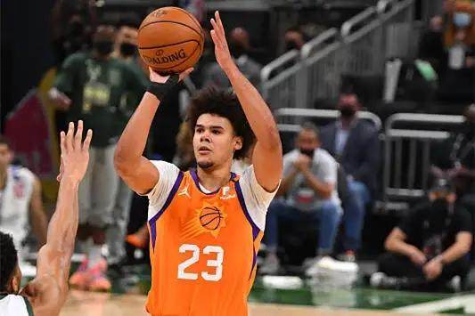 开云网站入口官网-ESPN盘点季后赛各队X因素 太阳老黄忠篮网乐布朗